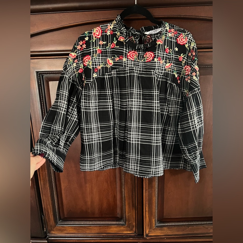 Never worn, no tags